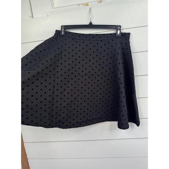 Philosophy Skirt Womens Size 8 Black A-Line Textured Dot Print Classic Short - Picture 6 of 8